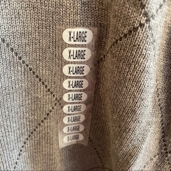 Men’s Gray Cotton Sweater - Picture 4 of 5